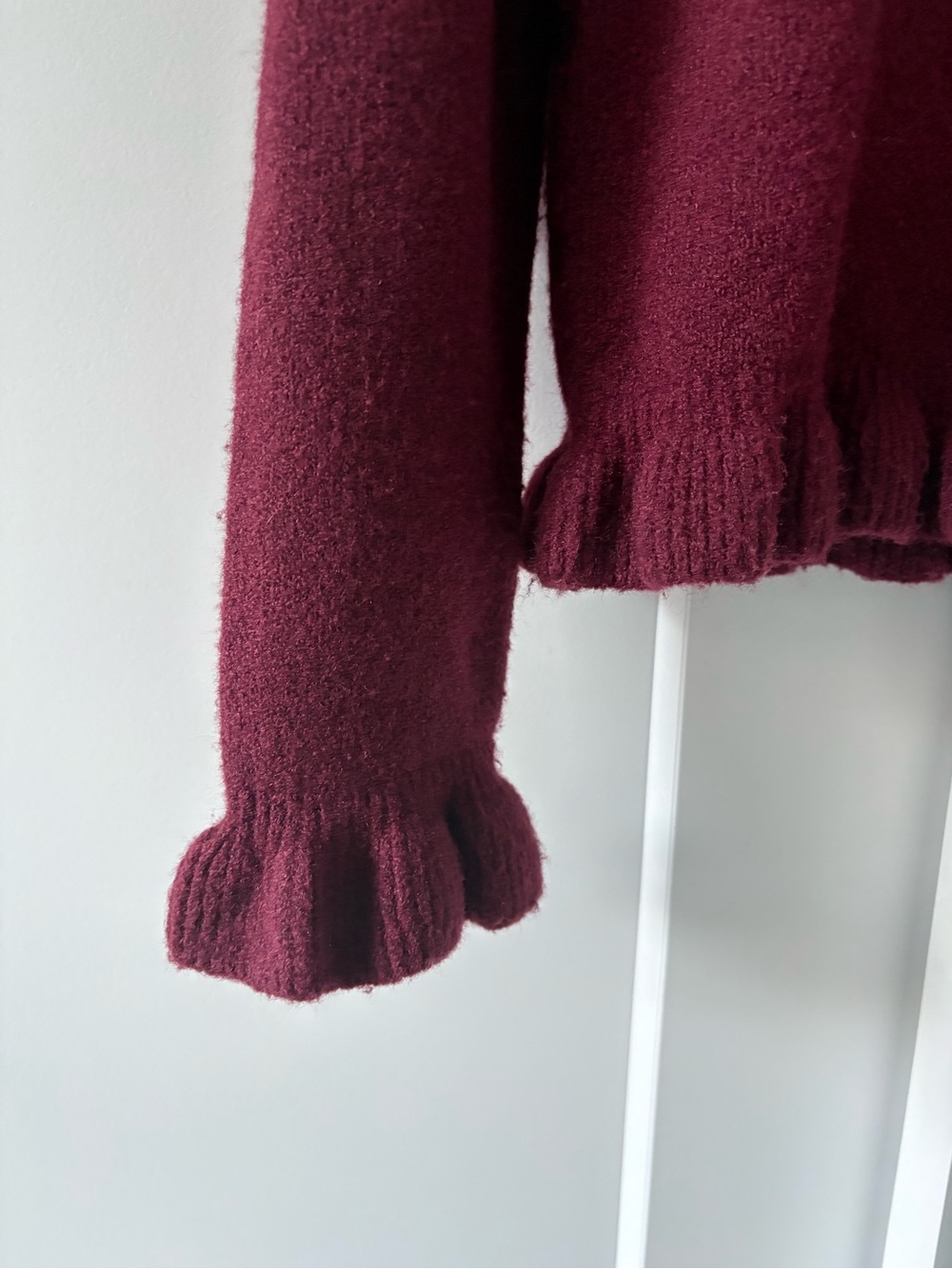 New with tags Zara Women's Burgundy Ruffled Wool Knit Cardigan - Picture 5 of 11